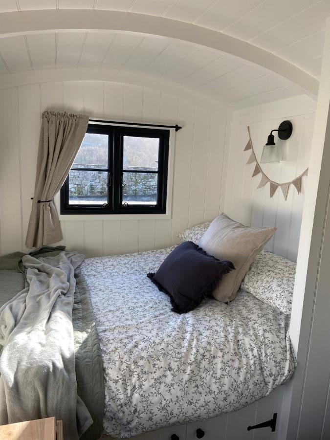 Peaceful Shepherd'S Hut In Beautiful Countryside. リンリスゴー エクステリア 写真