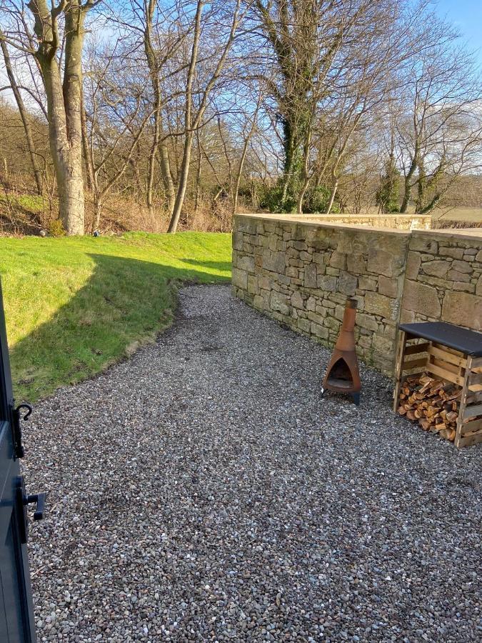 Peaceful Shepherd'S Hut In Beautiful Countryside. リンリスゴー エクステリア 写真