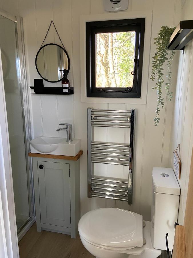 Peaceful Shepherd'S Hut In Beautiful Countryside. リンリスゴー エクステリア 写真